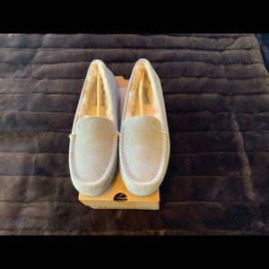 KOOLABURRA WOMENS LEZLY❤️❤️❤️ 8 SLIPPERS SUEDE BRAND NEW!!🔥